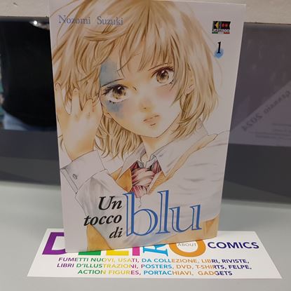 Immagine di UN TOCCO DI BLU 001