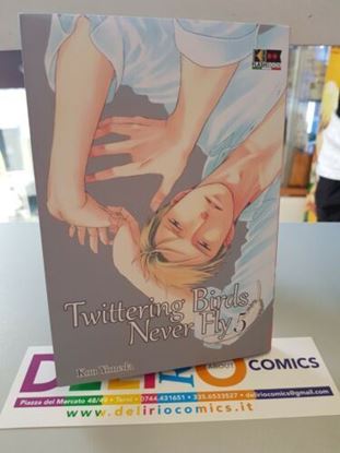 Immagine di TWITTERING BIRDS NEVER FLY 005