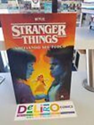 Immagine di STRANGER THINGS SOFFIANDO SUL FUOCO
