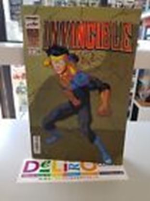 Immagine di INVINCIBLE VARIANT COVER TIRATURA LIMITATA E NUMERATA 022