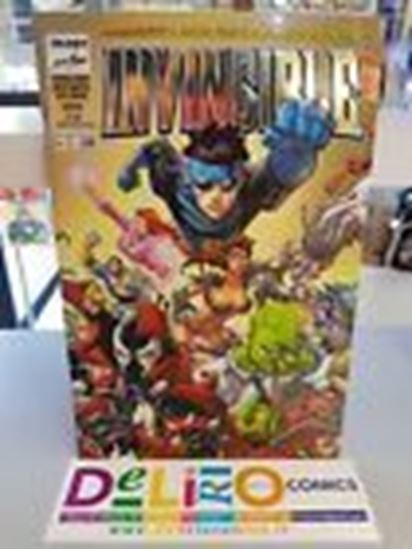 Immagine di INVINCIBLE VARIANT COVER TIRATURA LIMITATA E NUMERATA 032