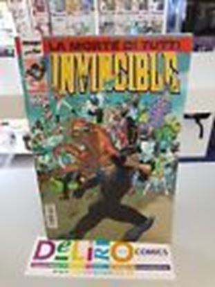 Immagine di INVINCIBLE COVER B 050