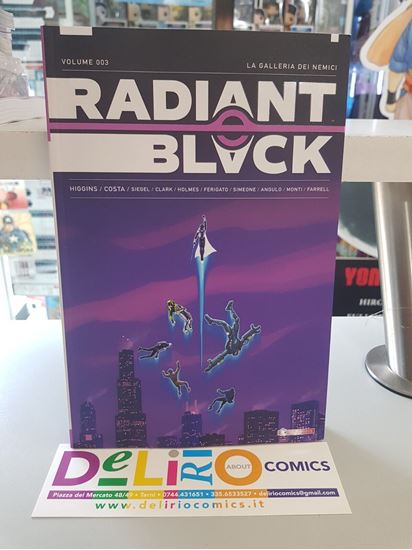 Immagine di RADIANT BLACK 003