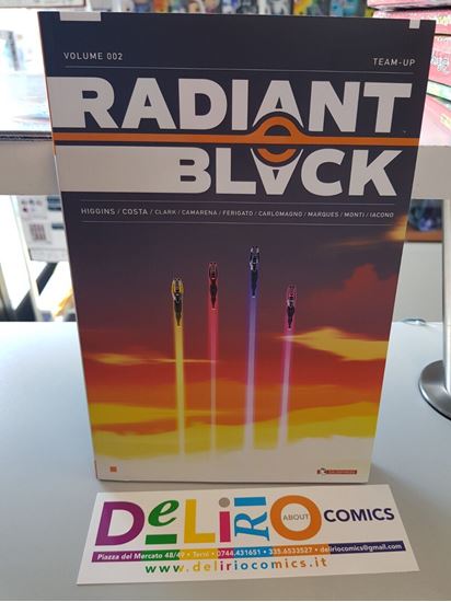 Immagine di RADIANT BLACK 002