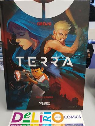 Immagine di ORFANI - TERRA DALLA CENERE