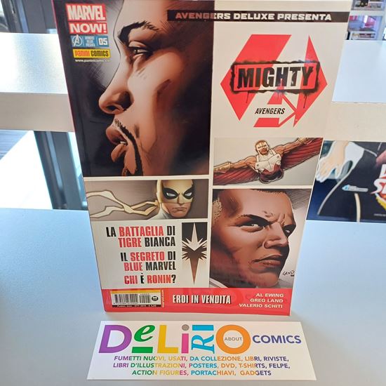 Immagine di MIGHTY AVENGERS 002