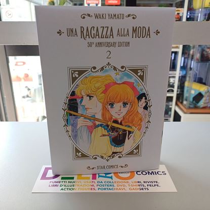 Immagine di UNA RAGAZZA ALLA MODA 50TH ANNIVERSARY EDITION 002