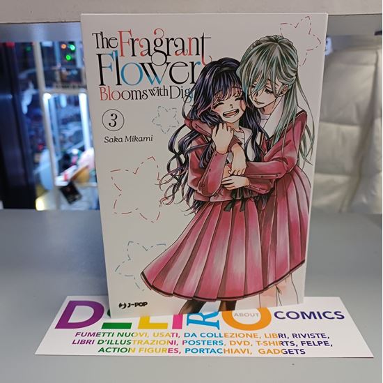 Immagine di THE FRAGRANT FLOWER BLOOMS WITH DIGNITY 003