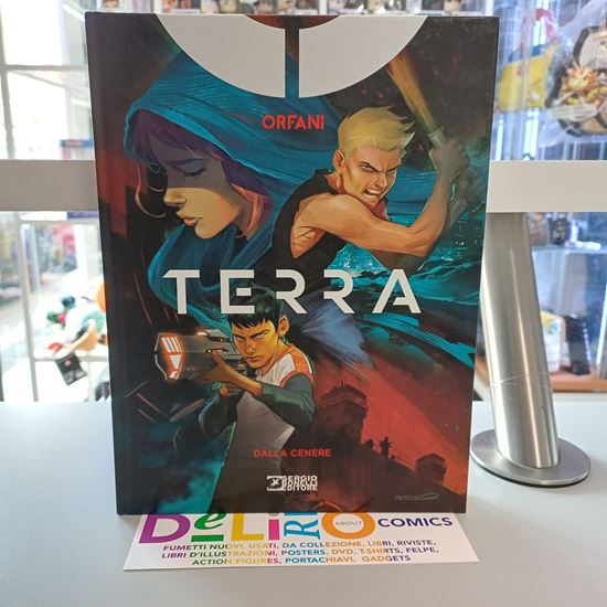 Immagine di ORFANI - TERRA DALLA CENERE 001