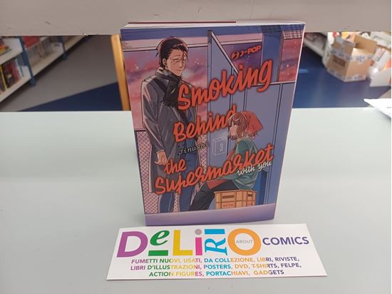 Immagine di SMOKING BEHIND THE SUPERMARKET WITH YOU 003
